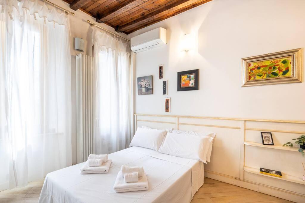 Colonne'S Nest - Cozy And Silent With Ac Milão Exterior foto
