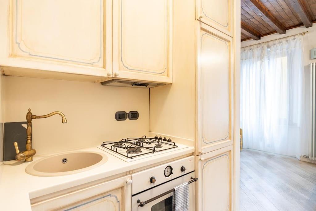 Colonne'S Nest - Cozy And Silent With Ac Milão Exterior foto